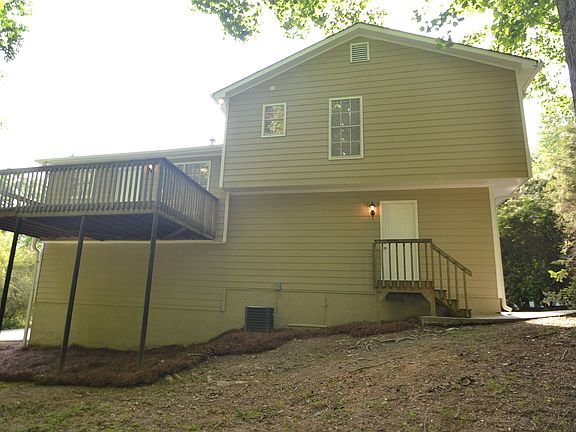 2nd image of 3221 Summer Wood Cir