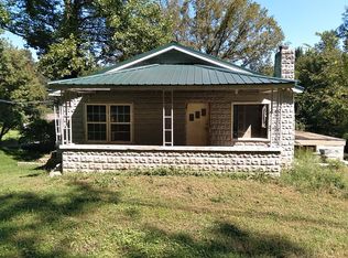 1230 Salem Rd, Rossville, GA 30741