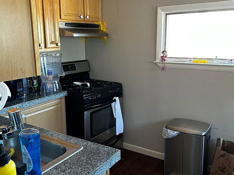 629 W Penn St #UPPER — Photo 7