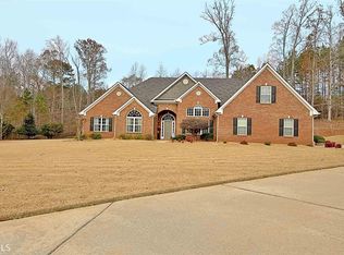 267 Maple Creek Dr #27, Newnan, GA