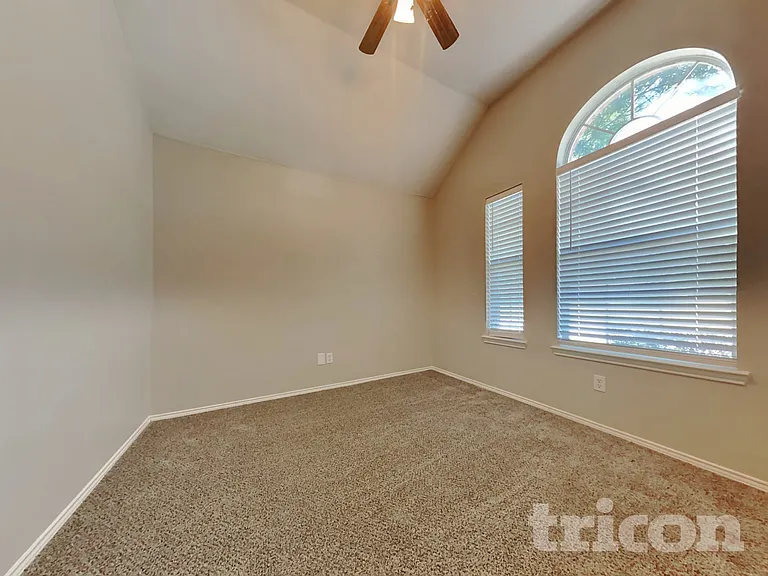 2021 Fair Crest Trl — Photo 10