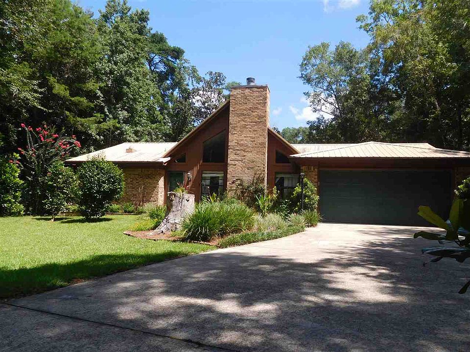 2nd image of 6784 Winding Creek Ct