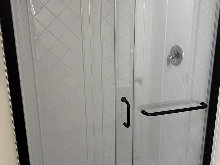 4504 Narraganset Trl — Photo 24