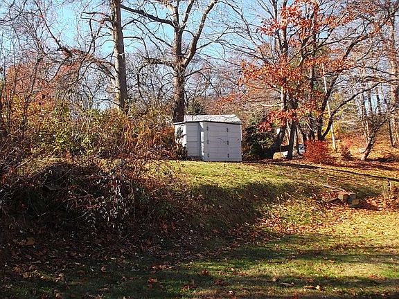 2nd image of 43 Geissler Dr