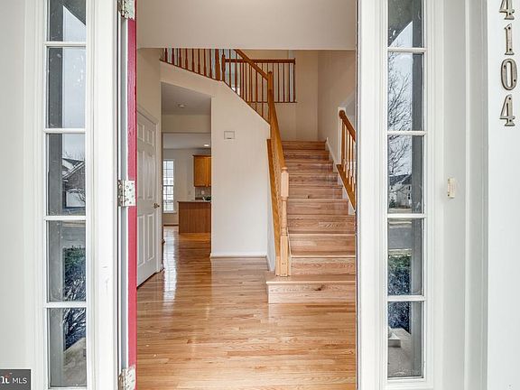 4th image of 14104 Estate Manor Dr