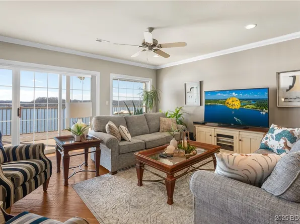 68 Lighthouse Rd Unit 914, Lake Ozark, MO 65049