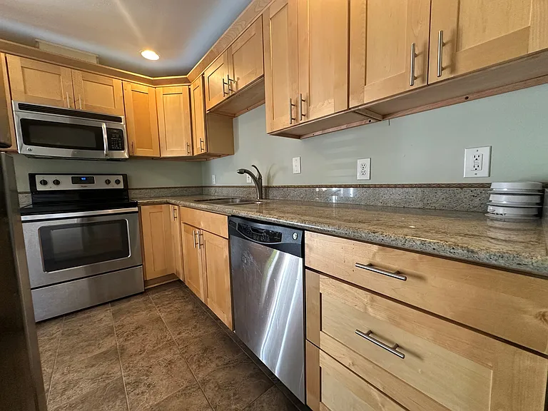 415 Healy Ave S #111-1-1 — Photo 11