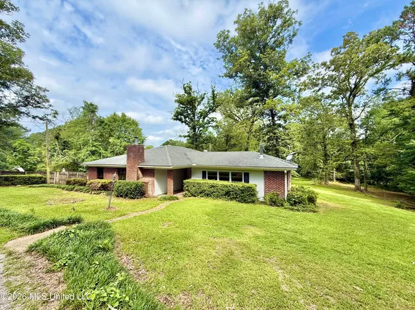 1019 Dry Grove Rd, Crystal Springs, MS 39059