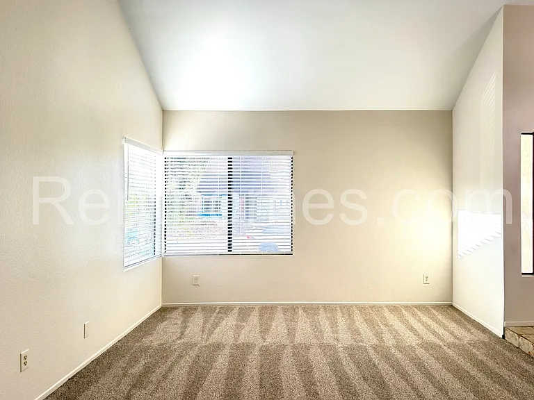 13322 Thunderhead St — Photo 2