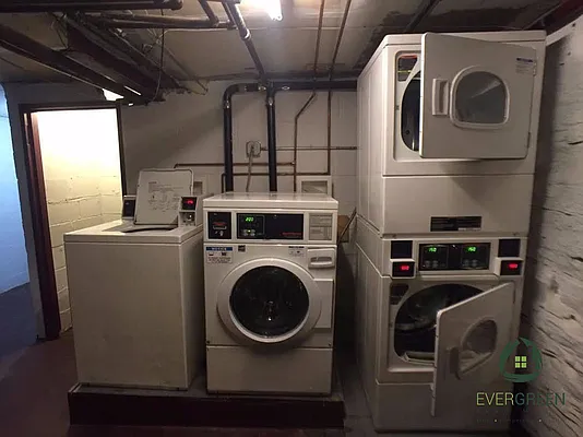 Rented by Evergreen Apartments BK | media 26