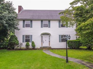 30 Sprague Rd, Scarsdale, NY 10583