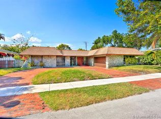 85 W Shore Dr, Miami, FL 33133