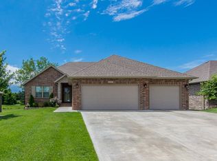 2123 N Citation Ave, Springfield, MO 65802