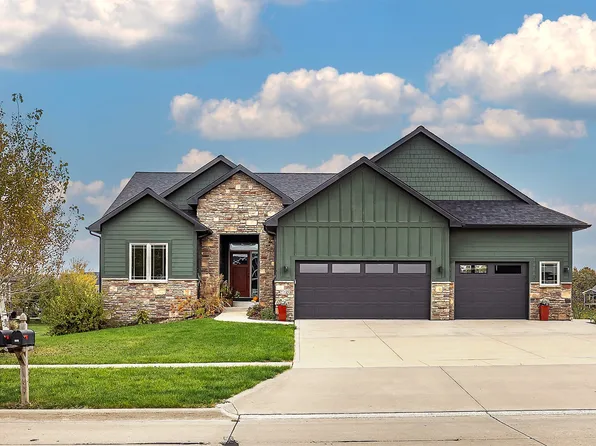 1108 Northview Ln, Huxley, IA 50124