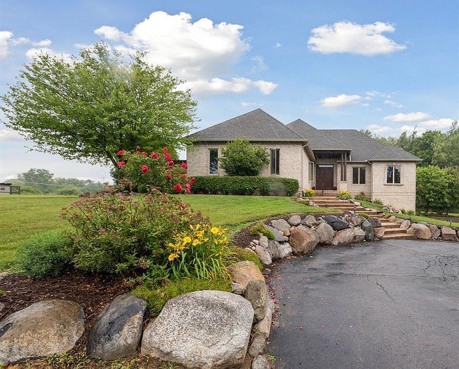 3344 Pingree Rd, Howell, MI 48843 Zillow