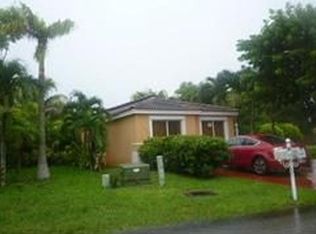 17585 SW 143rd Pl, Miami, FL 33177