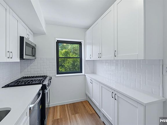 5th image of 214 Prospect Avenue #143C