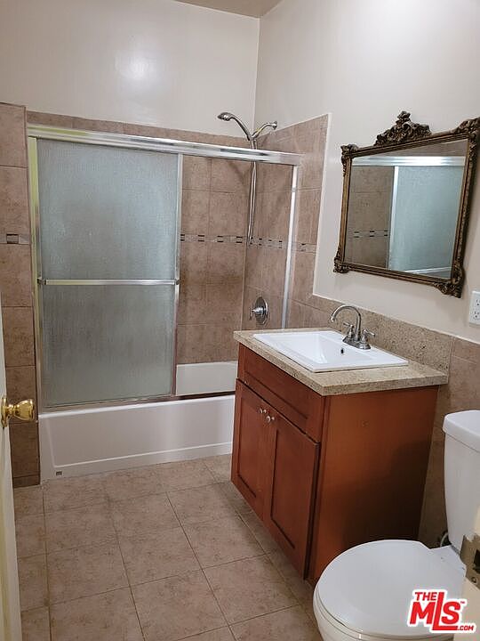1st image of 220 S Alexandria Ave #C