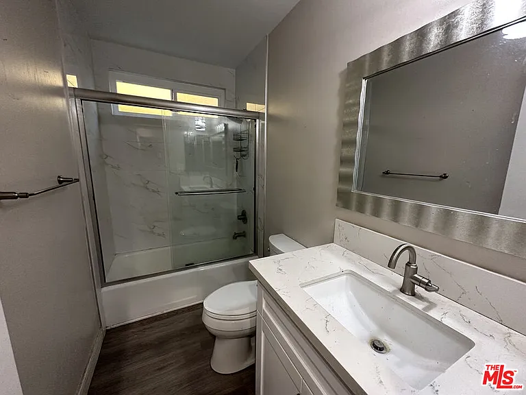 1830 Federal Ave — Photo 14