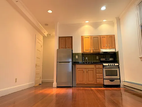 457 Centre St #301 Photo 1