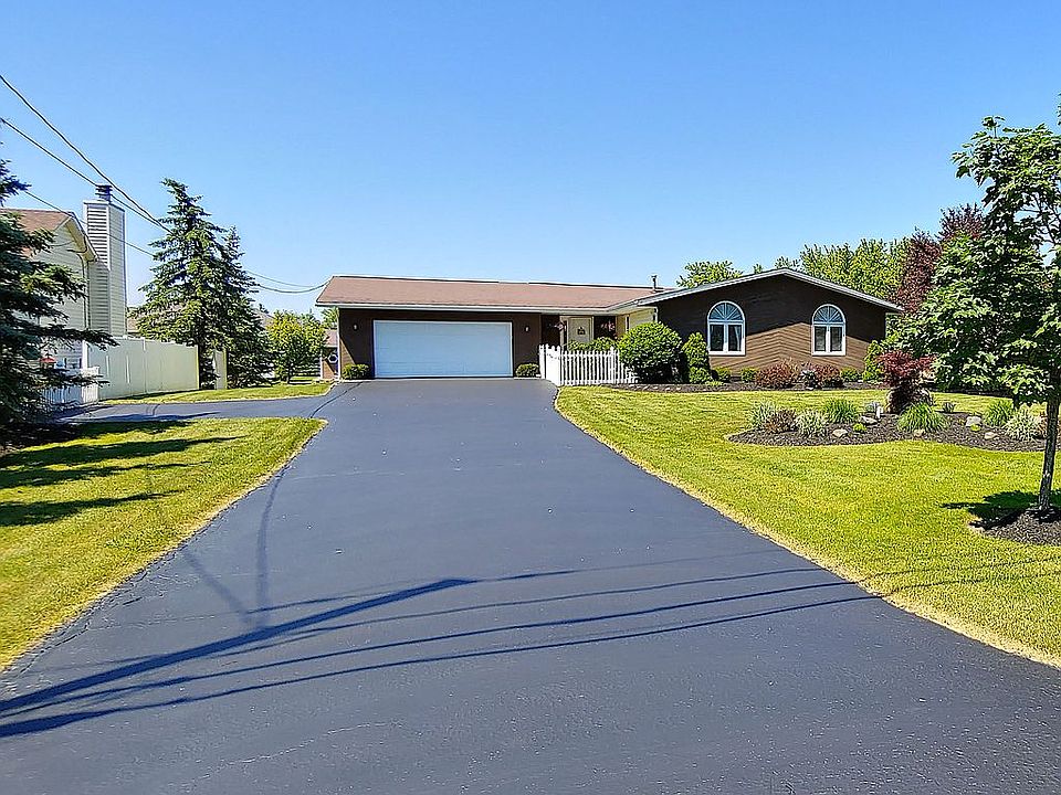 12 Brunck Rd, Lancaster, NY 14086 Zillow