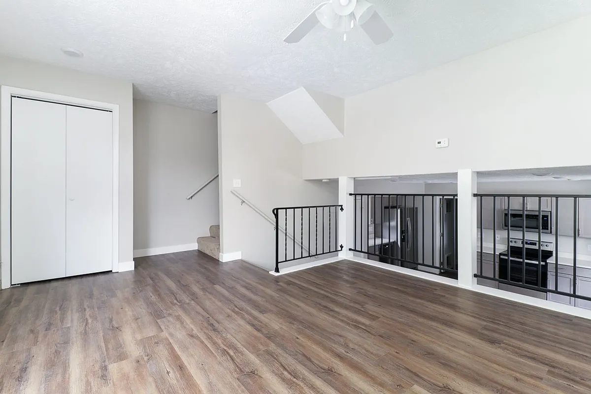 Building Photo - 111 N Orr Dr