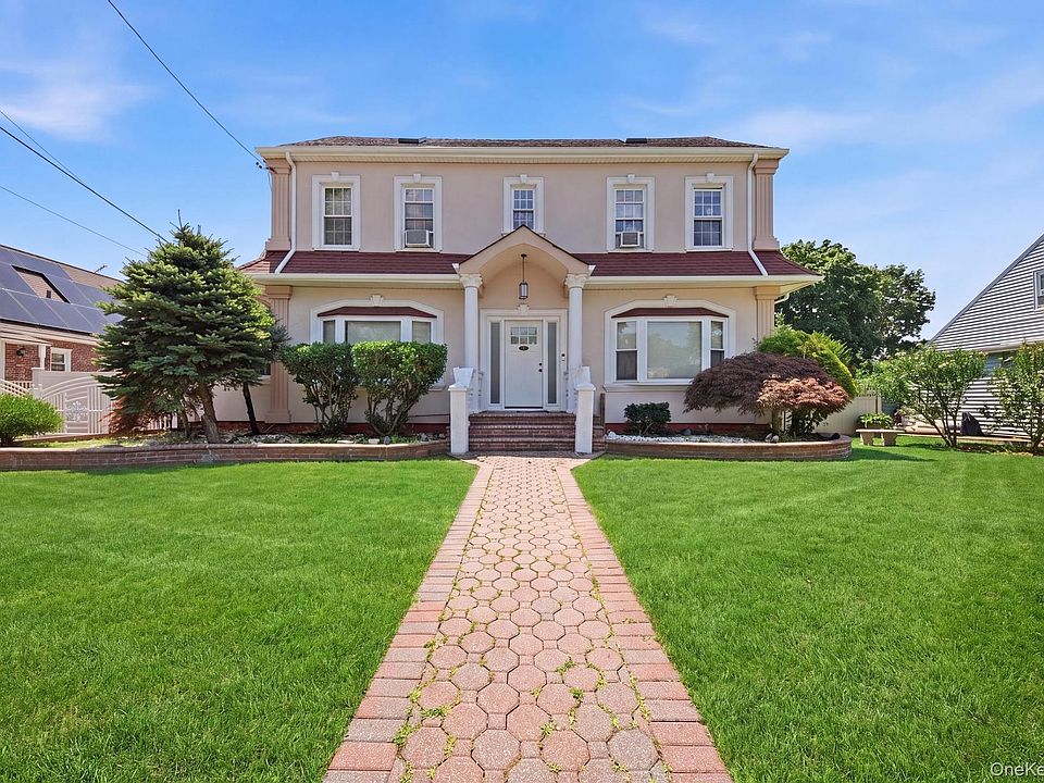 1st image of 810 Wallace Avenue