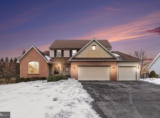 114 Rothsville Station Rd, Lititz, PA 17543