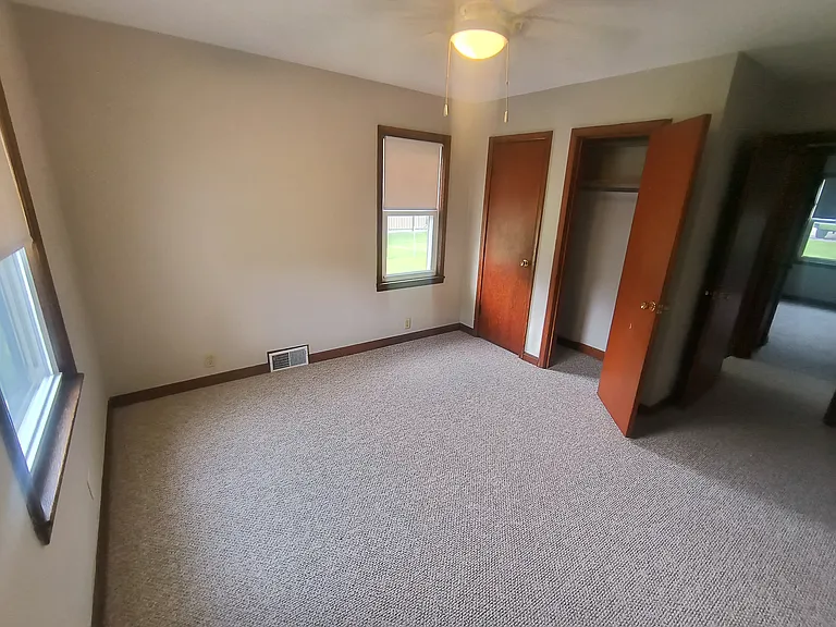 316 1st Ave S #2 — Photo 5