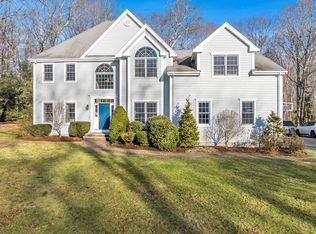 16 Broad Acres Farm Rd, Medway, MA 02053