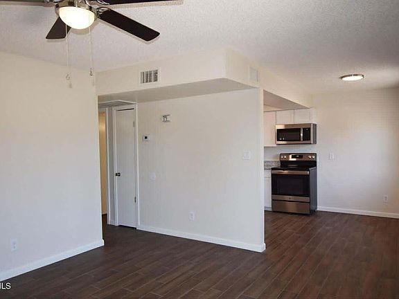 4th image of 9222 N 35TH Avenue #1