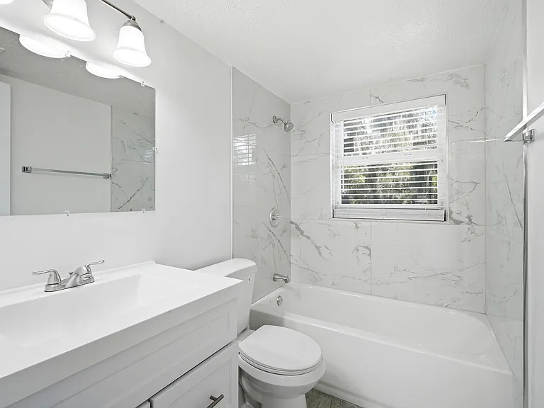 7309 N Hutton Pl #D — Photo 17