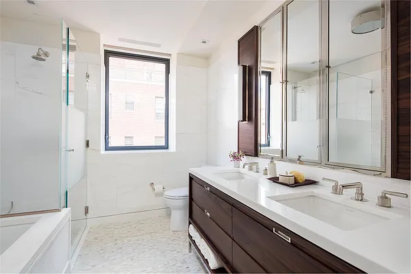 Sold by Douglas Elliman | media 29