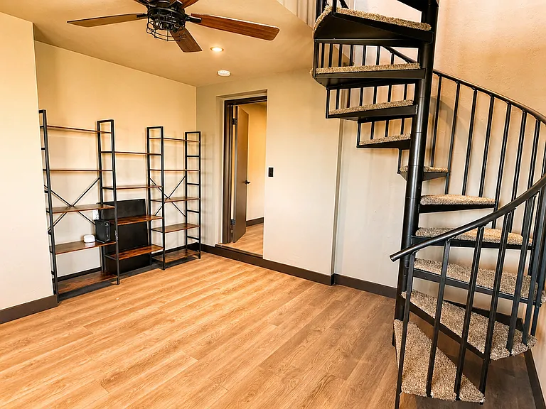 51 Lakeair Dr — Photo 19