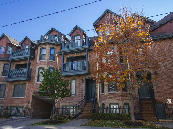 226 Wilbrod St #1, Ottawa, ON K1N 6L6