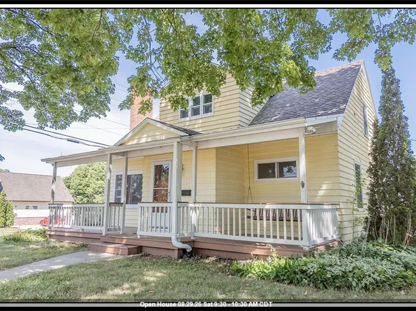 615 Buck St, New London, WI 54961