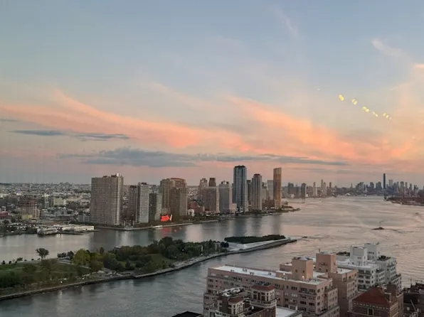 425 East 58th Street image 8 of 9