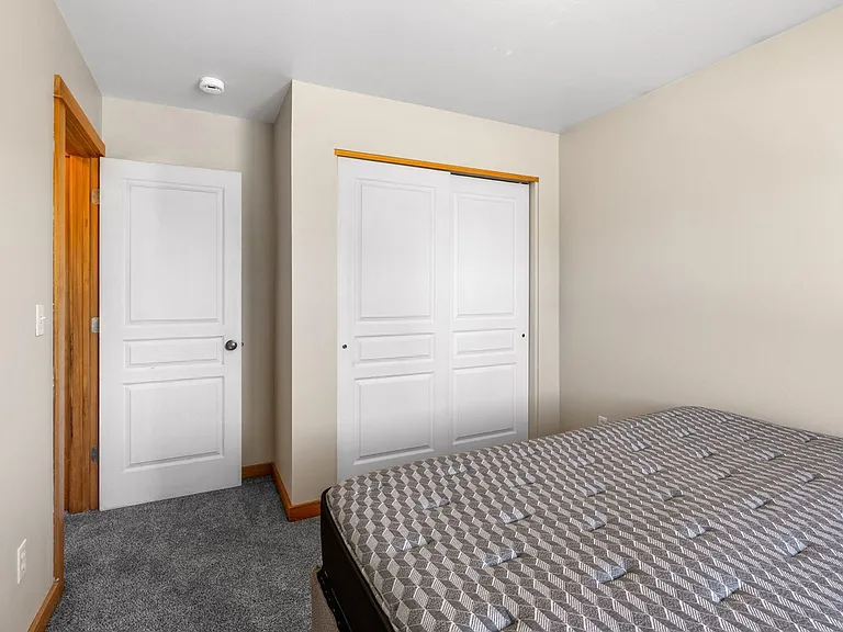 4006 Broadwater Ct — Photo 22