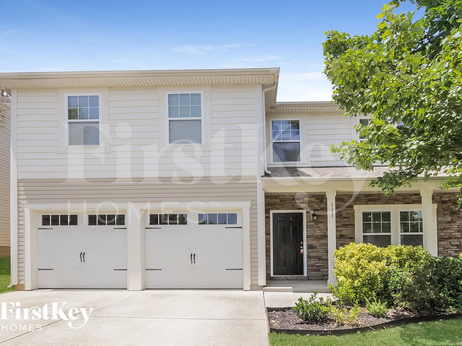 4 bed, 2.5 bath, 2975 sqft, $2,630 — Photo 2