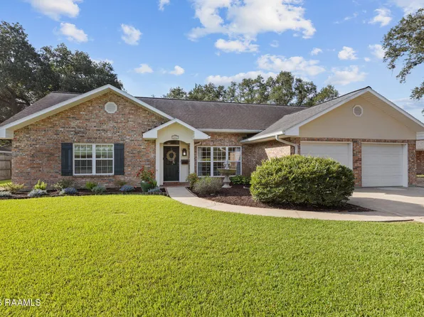 511 W 14th St, Crowley, LA 70526