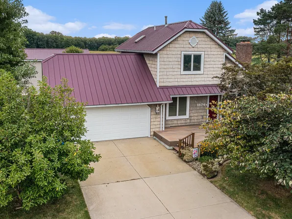 1874 30th St, Allegan, MI 49010