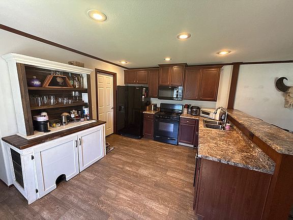 4th image of 2038 Lee Rd #108