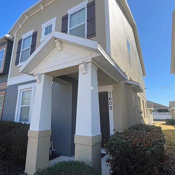 7609 Sutherton Ln — Photo 1