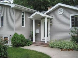 515 W Sugnet Rd, Midland, MI 48640