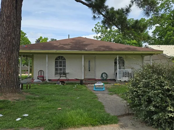 3701 Friendswood Dr, Houma, LA 70363