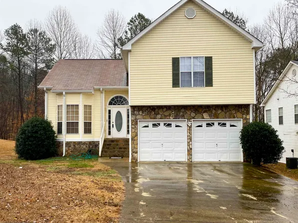 4034 Robin Cir, Atlanta, GA 30349