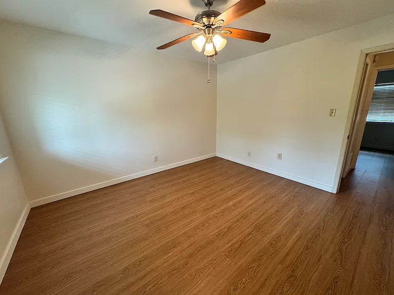 3214 Crosscreek Dr #103 — Photo 12