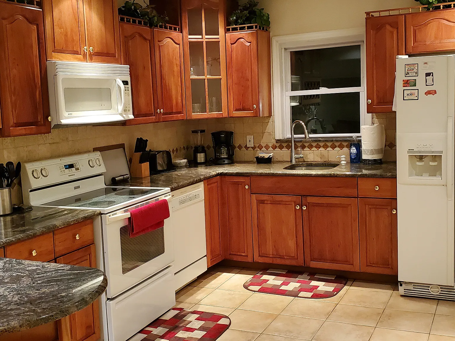 2 bed, 1156 sqft, $3,500 — Photo 2