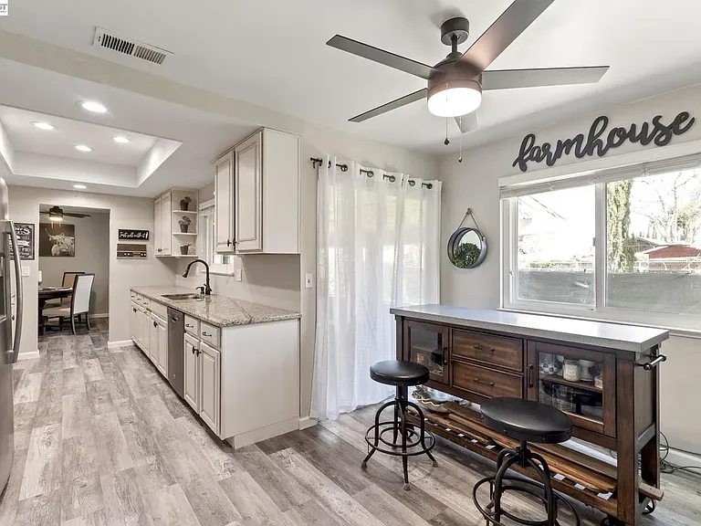 25820 S Macarthur Dr — Photo 10