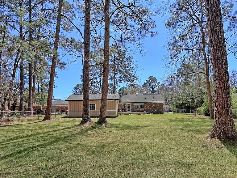 102 Mulberry Way — Photo 18